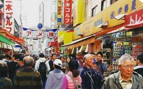 La encuesta empieza a reflejar la incertidumbre a la que está sujeta una economía como la japonesa, fuertemente exportadora.