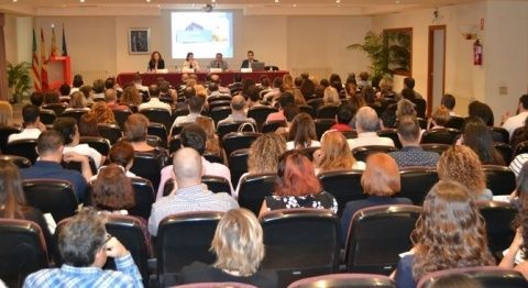 Marta Torrents (ponente) ; Mª. Dolores Parra- directora general de Internacionalización y directora adjunta del IVACE;  Leopoldo Monfort –Vicepresidente de la Cámara   -Ramón Aparicio (ponente).