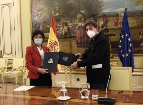 la firma del Convenio Marco de cooperación entre el Ministerio de Educación y Formación Profesional y el Instituto Cervantes.