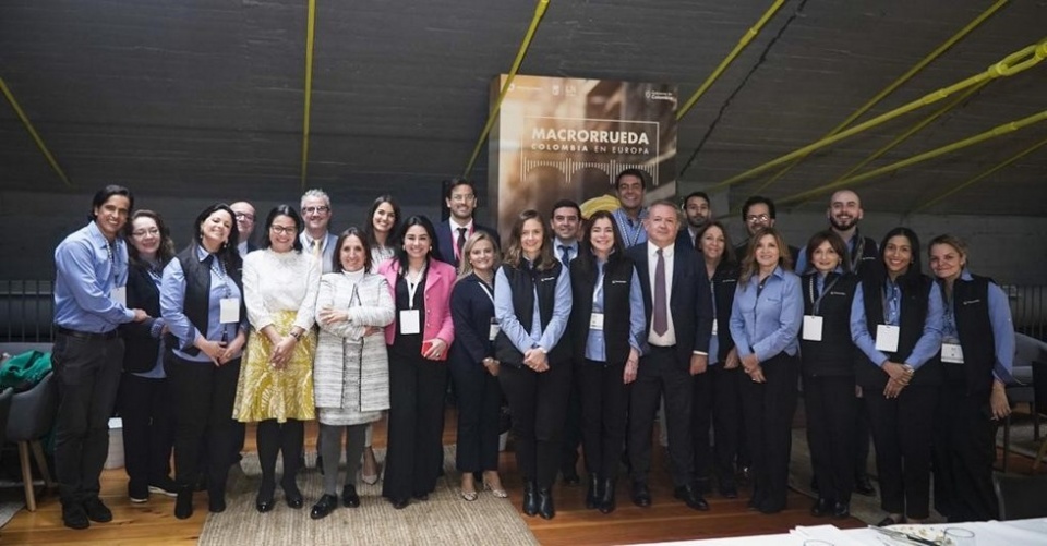 Equipo de ProColombia en la macrorrueda Internacional 2023