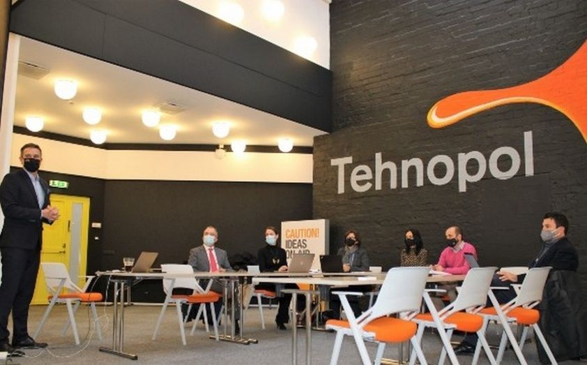 La consejera de Empresa, Empleo, Universidades y Portavocía, Valle Miguélez, se reunió con los directivos del Greentech Cluster-Tehnopool, el gran cluster de tecnologías verdes de Estonia.