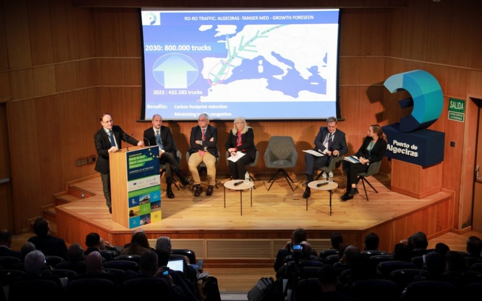 Jornada en Algeciras del Working Group de Transporte Intermodal de los corredores Atlántico, Mediterráneo y Mar del Norte-Mediterráneo.