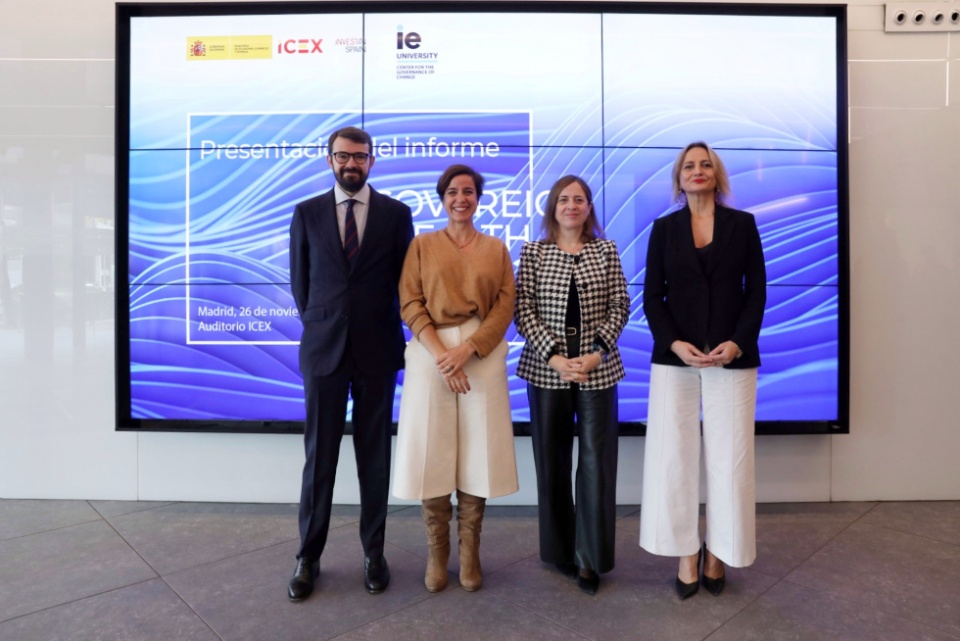 Javier Capapé, Elisa Carbonell, Amparo López Senovilla e Irene Blázquez.