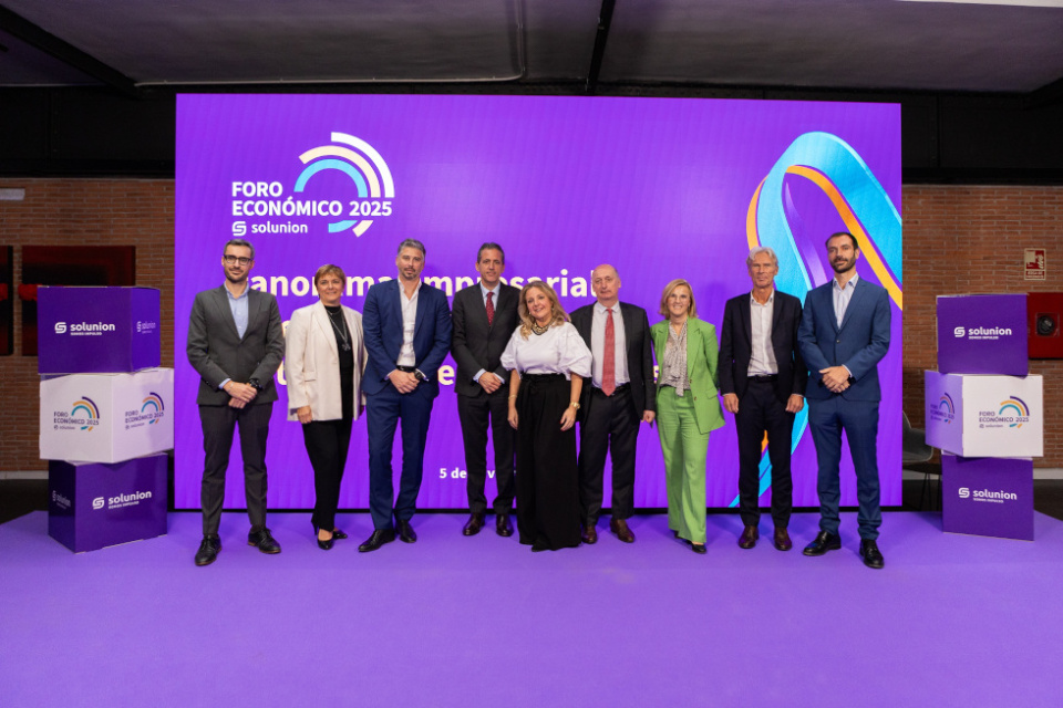 II Foro Económico de Solunion España. II Foro Económico de Solunion España.