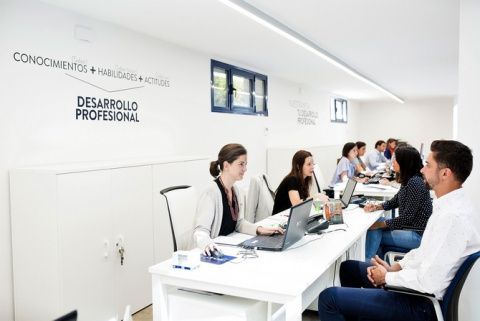 Alumnos de Postgrado en la Unidad de Desarrollo Profesional (UDP) de ESIC.