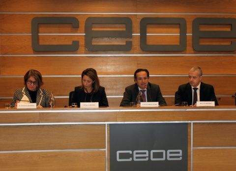 Foro en la sede de CEOE ©CEOE