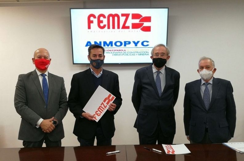 La firma del convenio.
